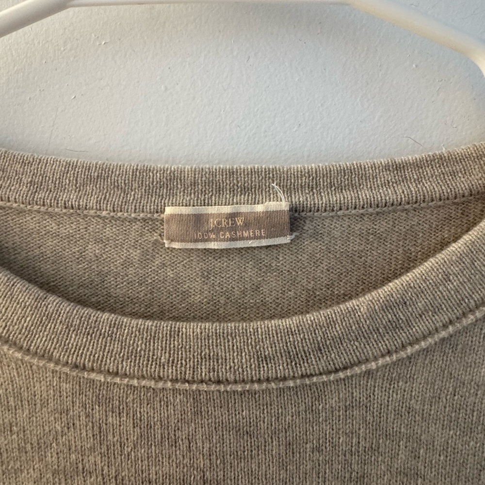 J. Crew Women’s Cashmere Sweater - Picture 4 of 7